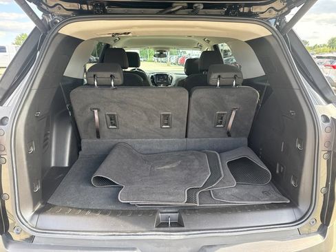 Used 2020 Chevrolet Traverse LT AWD/4WD image 20