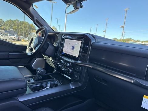 New 2025 Ford F150 Lariat w/ Equipment Group 502A High image 11