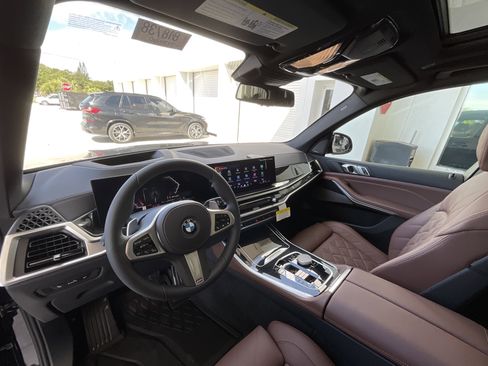 New 2026 BMW X5 xDrive40i AWD/4WD image 9