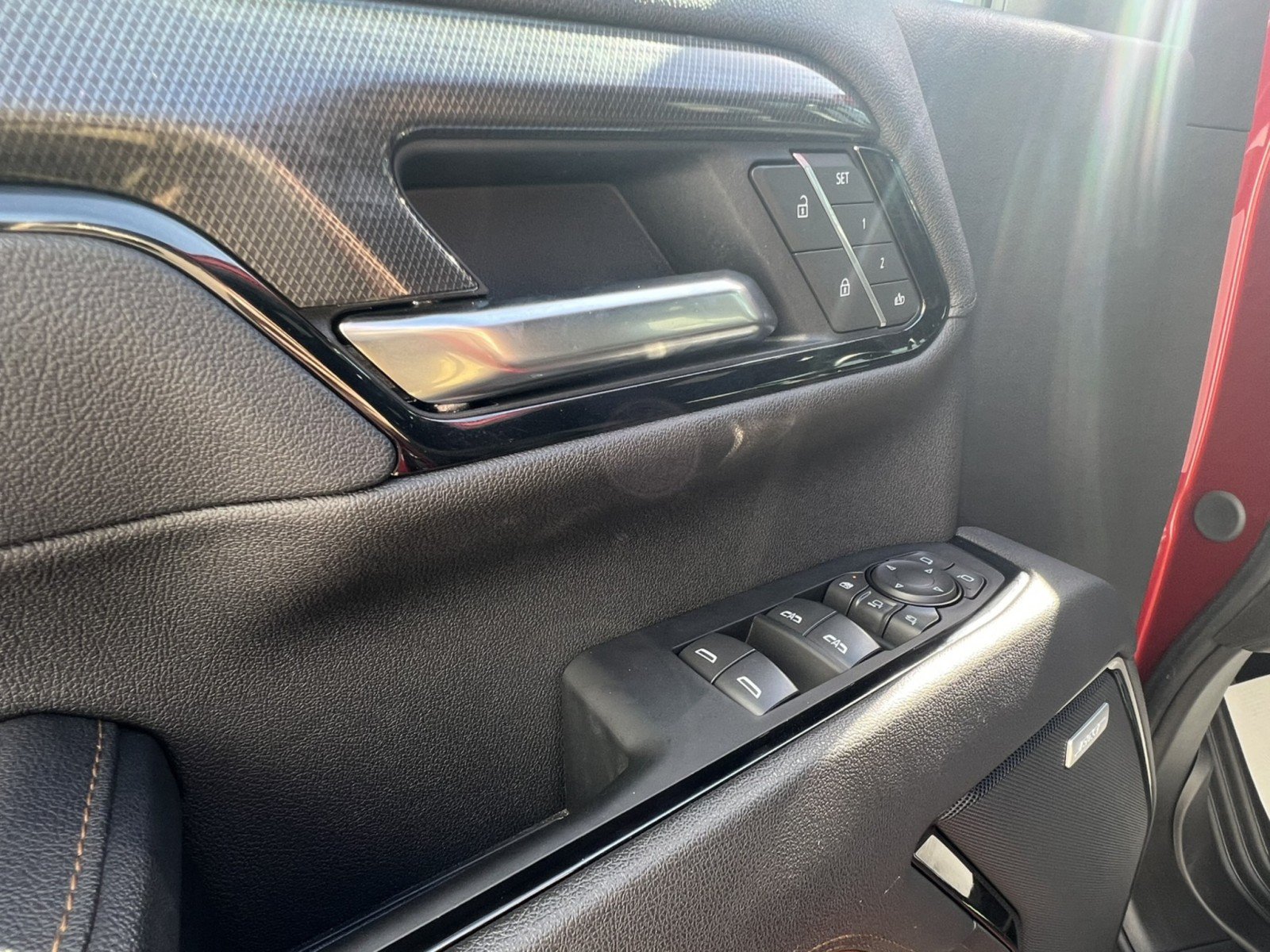 Used 2025 GMC Sierra 3500 AT4 w/ AT4 Premium Plus Package AWD/4WD image 14