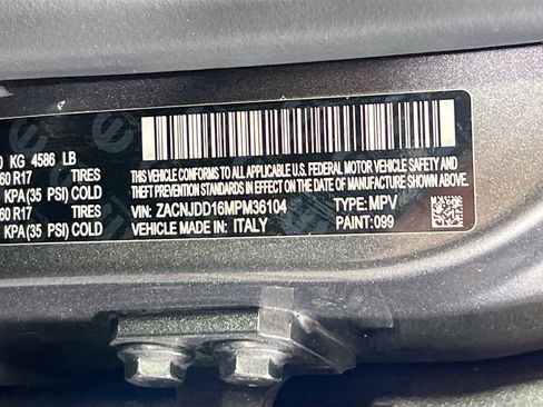 Used 2021 Jeep Renegade Limited image 31