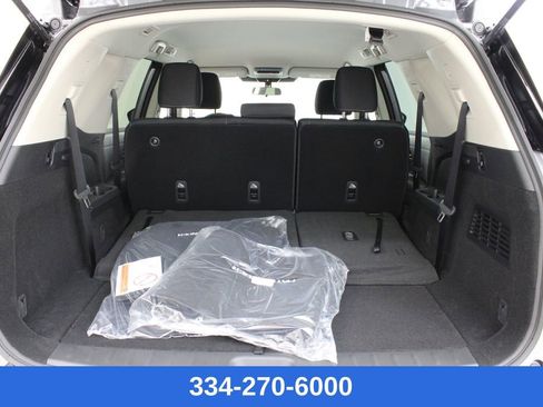 New 2026 Nissan Pathfinder S image 25