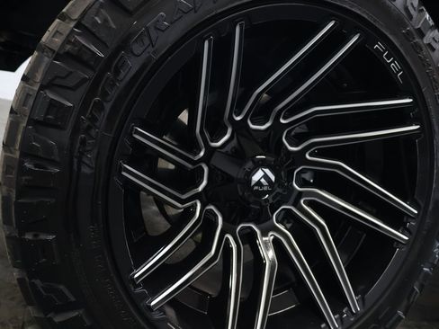 Used 2022 Ford F150 Lariat w/ Equipment Group 502A High image 29