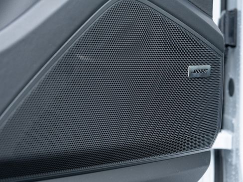 New 2026 Porsche Cayenne image 16