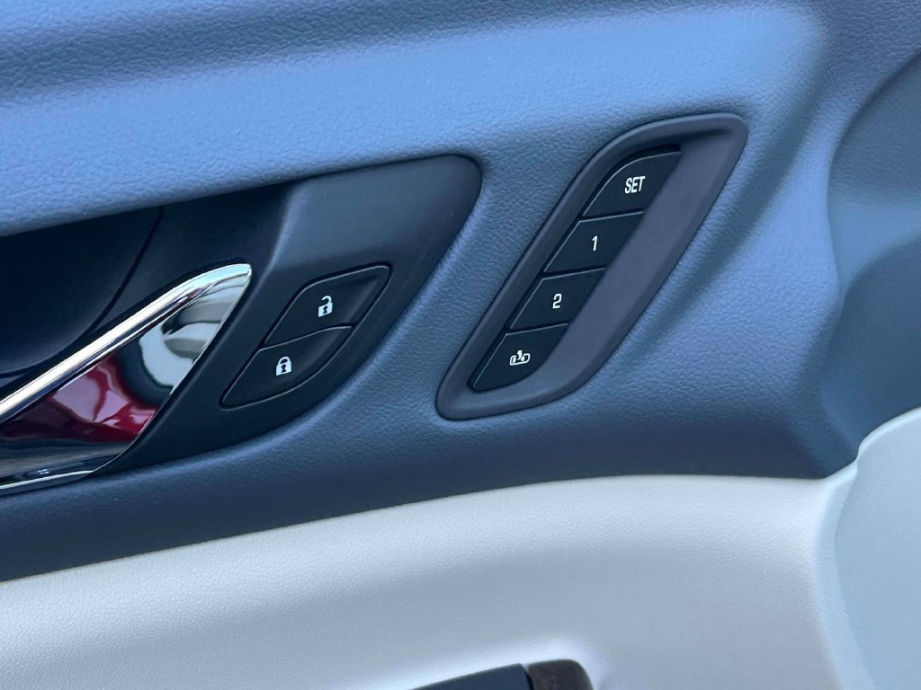 Certified 2020 GMC Acadia Denali w/ Technology Package FWD image 27