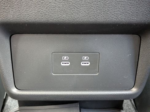 New 2026 Nissan Rogue SV AWD/4WD image 16