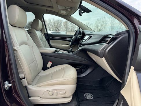 Used 2018 Buick Enclave Essence w/ Trailering Package AWD/4WD image 20