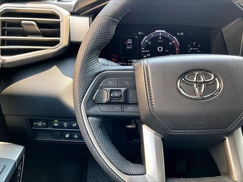 Used 2026 Toyota Tundra Limited AWD/4WD image 24