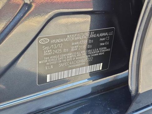 Used 2013 Hyundai Sonata Limited w/ Premium Pkg FWD image 27
