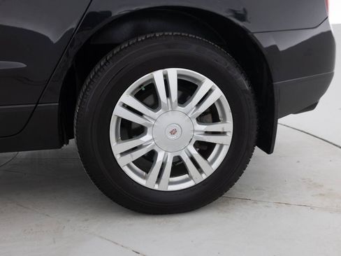 Used 2011 Cadillac SRX Luxury FWD image 22
