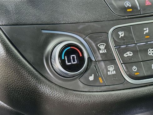 Used 2022 Chevrolet Malibu LT w/ Leather Package FWD image 20