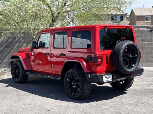 Used 2021 Jeep Wrangler Unlimited Sahara w/ Cold Weather Group AWD/4WD image 6