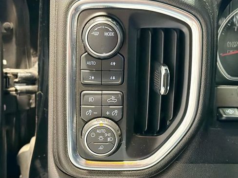 Certified 2020 Chevrolet Silverado 1500 High Country w/ Technology Package image 10