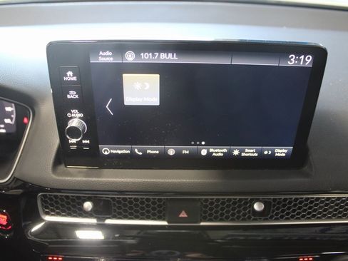 Used 2023 Honda Civic Touring image 31