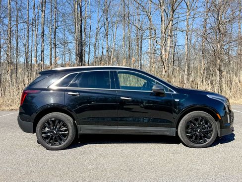 Used 2022 Cadillac XT5 Premium Luxury w/ LPO, ONYX Package image 7