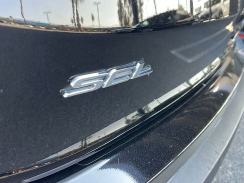 Used 2021 Ford Edge SEL w/ Convenience Package image 27