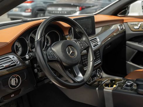 Used 2015 Mercedes-Benz CLS 400 4MATIC w/ Premium 1 Package image 13