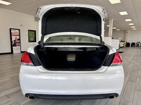 Used 2011 Toyota Avalon FWD image 9