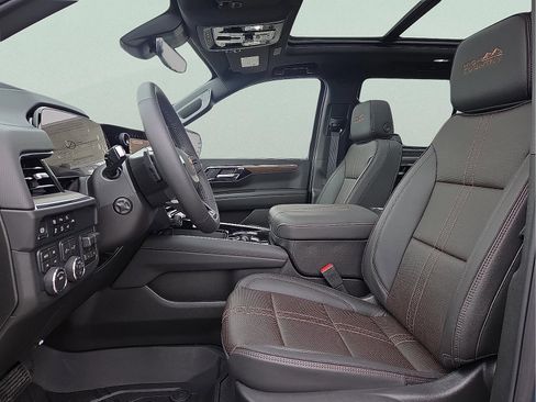 New 2026 Chevrolet Tahoe High Country w/ Sun And Tow Package AWD/4WD image 15