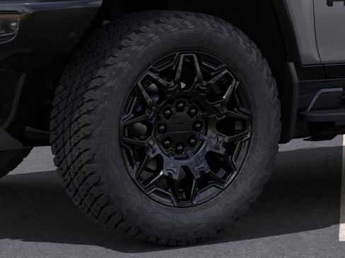 New 2025 GMC Hummer EV 2X w/ LPO, Dark Essentials Package image 9
