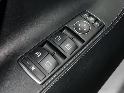 Used 2020 Tesla Model S Long Range image 7