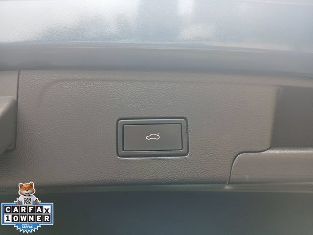 Used 2022 Volkswagen Atlas Cross Sport SE AWD/4WD image 15