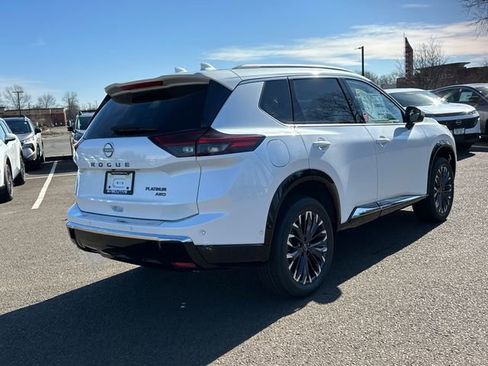 New 2026 Nissan Rogue Platinum w/ Tech Package image 2