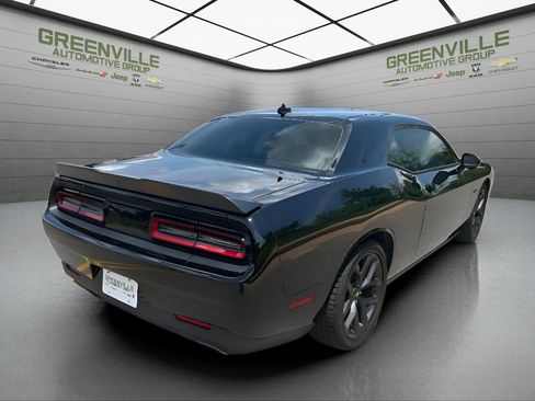Used 2023 Dodge Challenger R/T w/ Plus Package image 6