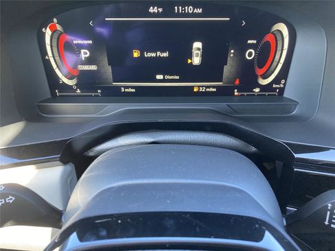 New 2026 Nissan Pathfinder SL image 12