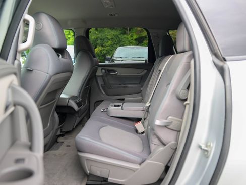 Used 2016 Chevrolet Traverse LS FWD image 15