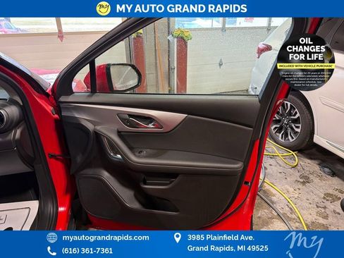 Used 2023 Chevrolet Blazer LT image 63