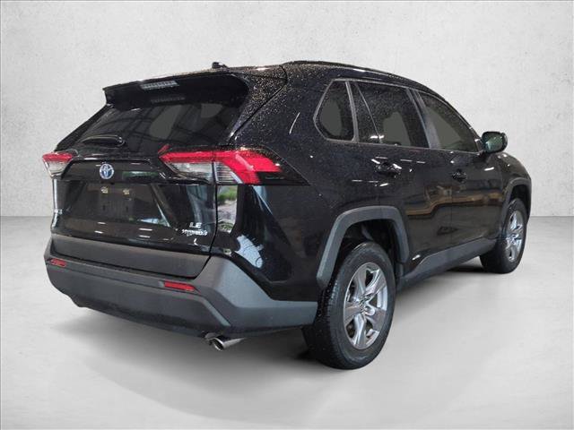 Used 2023 Toyota RAV4 LE AWD/4WD image 5