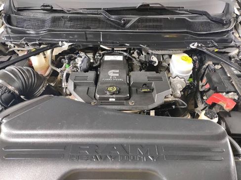 Used 2023 RAM 2500 Laramie AWD/4WD image 17