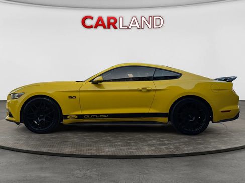 Used 2015 Ford Mustang GT Premium RWD image 2