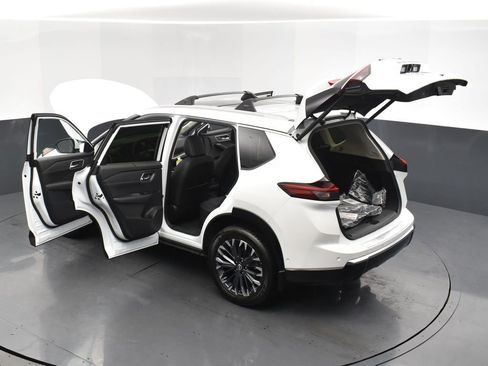 New 2026 Nissan Rogue Platinum w/ Platinum Premium Package image 33