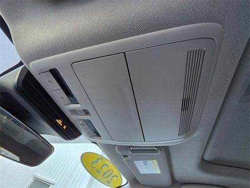 Used 2023 MAZDA CX-30 AWD 2.5 S w/ Preferred Package image 27