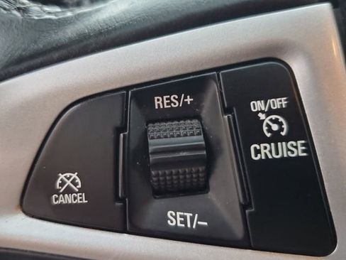 Used 2017 Chevrolet Equinox LT w/ Convenience Package FWD image 23