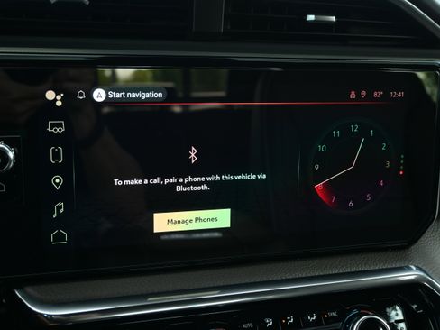 Used 2024 GMC Sierra 2500 Denali w/ Denali Reserve Package image 35