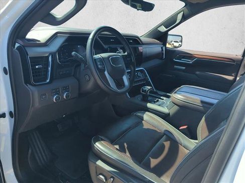 Used 2023 GMC Sierra 1500 Denali w/ Technology Package image 9
