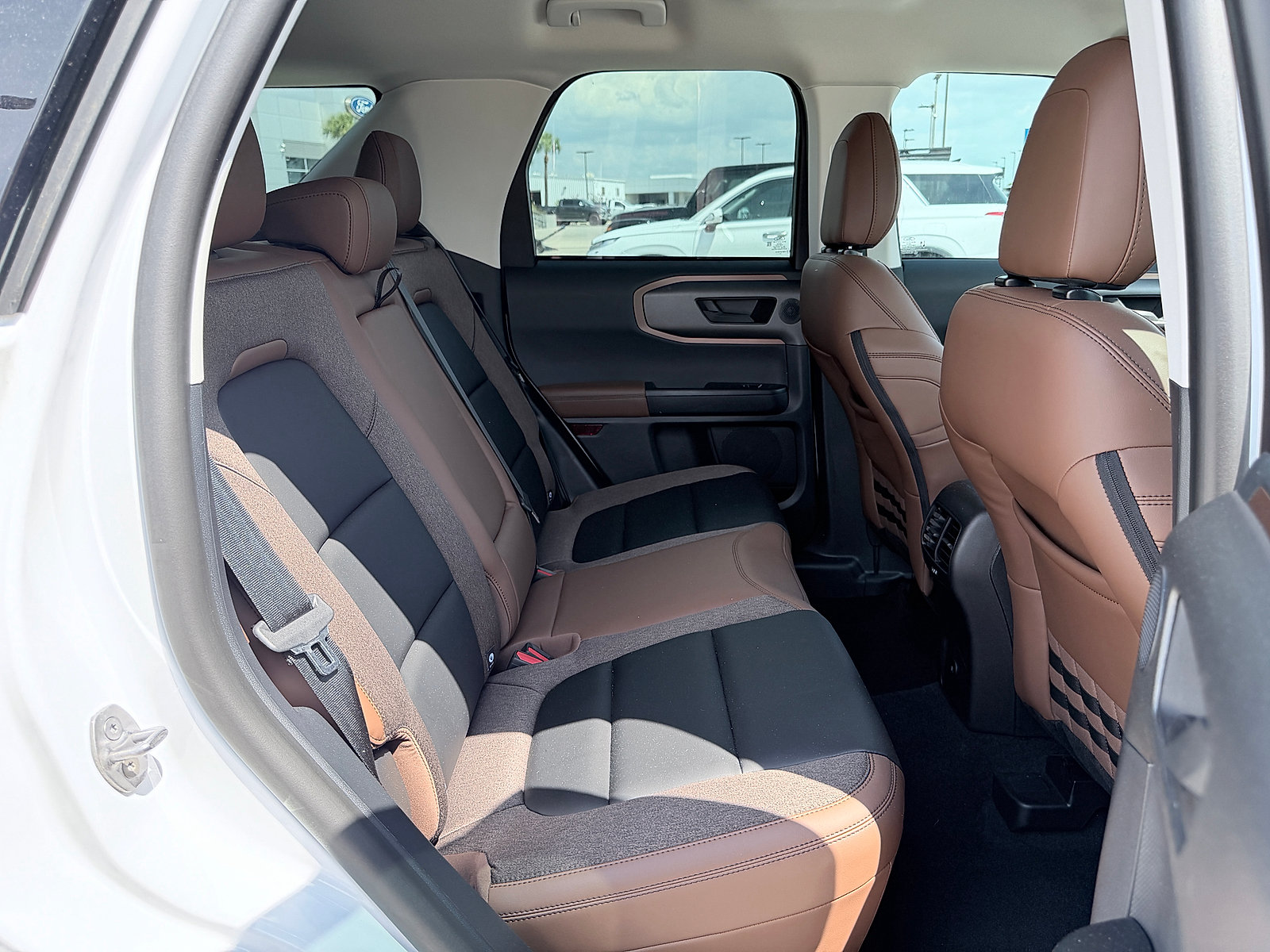 Used 2025 Ford Bronco Sport Outer Banks w/ Outer Banks Tech Package+ AWD/4WD image 15
