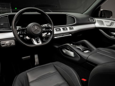 Used 2024 Mercedes-Benz GLE 53 AMG 4MATIC image 2