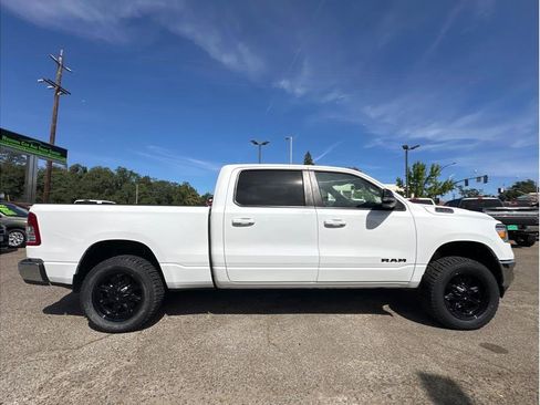 Used 2022 RAM 1500 Big Horn image 9