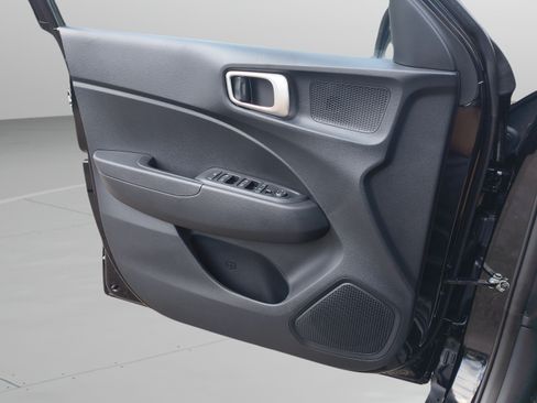 New 2026 Hyundai Venue SEL FWD image 22
