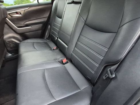 Used 2023 Toyota RAV4 XLE Premium FWD image 28