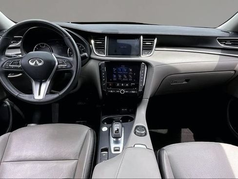 Used 2023 INFINITI QX50 Luxe w/ Accent Package AWD/4WD image 7