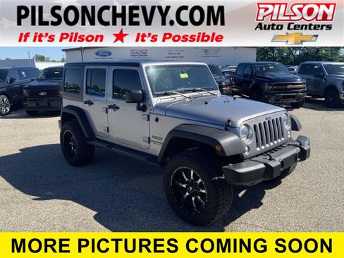 Used 2017 Jeep Wrangler Unlimited Sport w/ Quick Order Package 24S AWD/4WD image 1