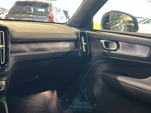 Certified 2023 Volvo C40 P8 Recharge Plus AWD/4WD image 26