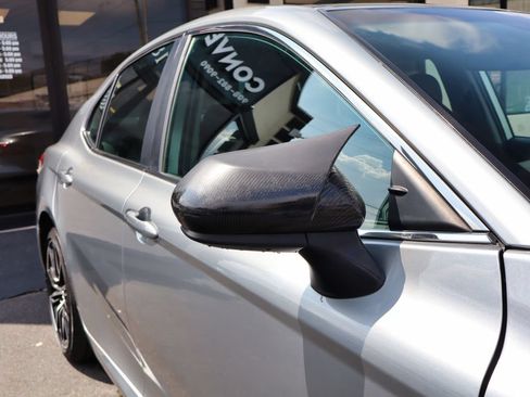 Used 2020 Toyota Camry LE FWD image 14