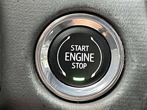 Used 2023 Chevrolet Tahoe LT w/ Luxury Package image 25