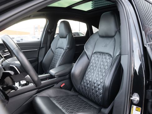 Certified 2022 Audi e-tron S Prestige w/ Prestige Package image 24